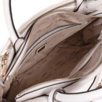 GUESS TAMSIN ΓΥΝΑΙΚΕΙΑ ΤΣΑΝΤΑ ΧΕΙΡΟΣ OFFWHITE