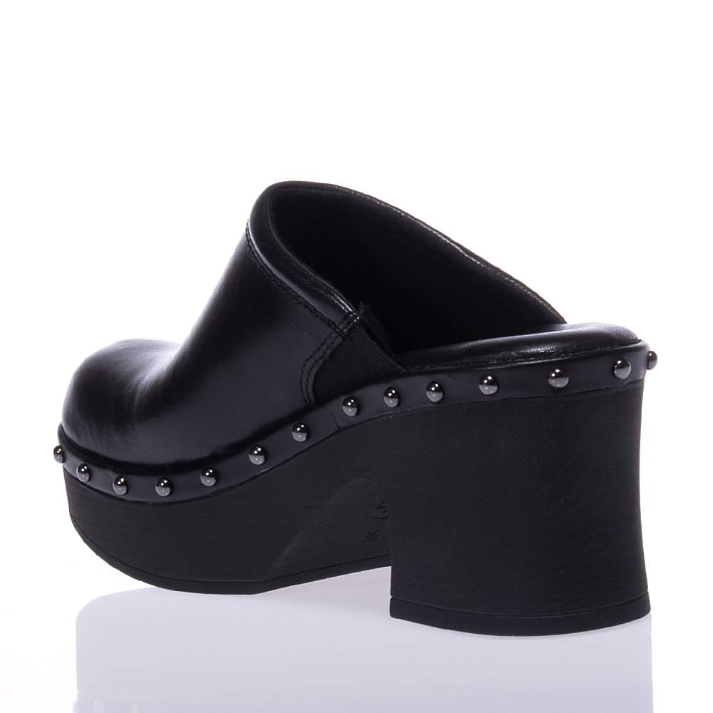 TAMARIS 27301-38 ΜΑΥΡΑ ΔΕΡΜΑΤΙΝΑ MULES