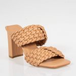 ΨΗΛΑ MULES ΜΕ ΠΛΕΞΗ ΜΠΕΖ UC-54