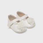 MAYORAL 9517 ΛΕΥΚΕΣ ΜΠΑΡΕΤΕΣ ΑΓΚΑΛΙΑΣ