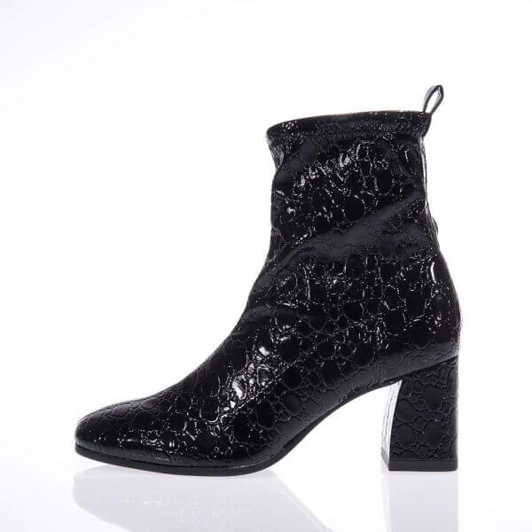TAMARIS 25309-29 ΜΑΥΡΑ ΜΠΟΤΑΚΙΑ SLIP ON