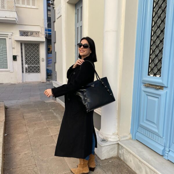 GUESS LEVIA ΓΥΝΑΙΚΕΙΑ ΤΣΑΝΤΑ ΩΜΟΥ ΜΑΥΡΗ