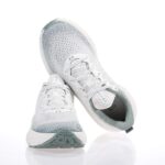UNDER ARMOUR INFINITE W ΓΥΝΑΙΚΕΙΑ ΑΘΛΗΤΙΚΑ ΠΡΑΣΙΝΑ