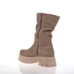 RAGAZZA ΓΥΝΑΙΚΕΙΑ ΔΕΡΜΑΤΙΝΑ ΜΠΟΤΑΚΙΑ ΠΟΥΡΟ