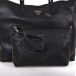 GUESS ECO VICTTORIA ΓΥΝΑΙΚΕΙΑ SHOPPER ΤΣΑΝΤΑ ΜΑΥΡΗ