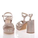 RAGAZZA ΓΥΝΑΙΚΕΙΑ ΠΕΔΙΛΑ ΔΕΡΜΑΤΙΝΑ ΑΜΜΟΣ